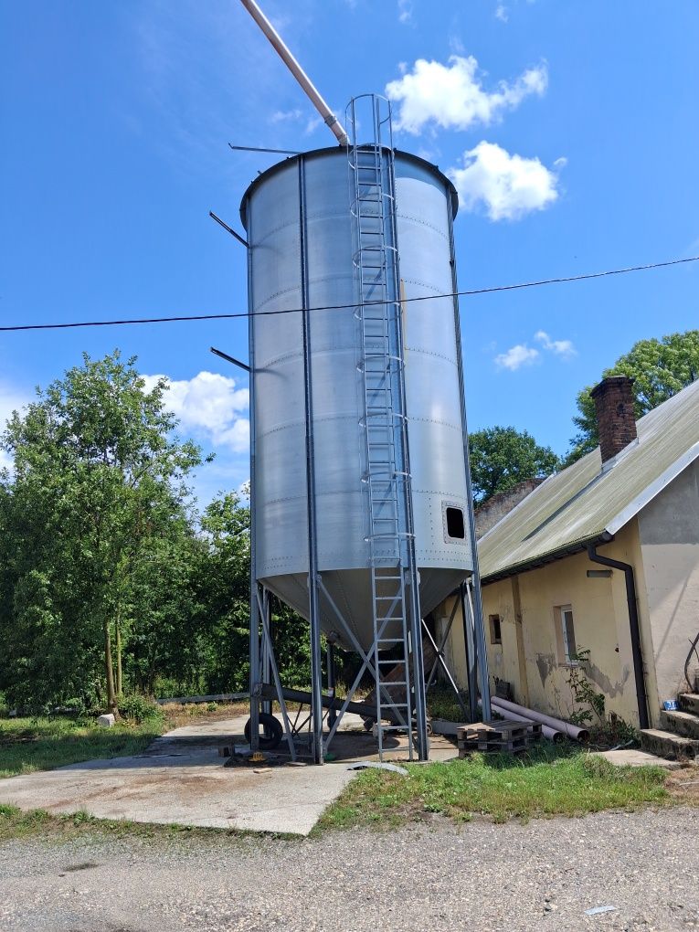 Silos zbożowy 80t lejowy ocynk stan bdb