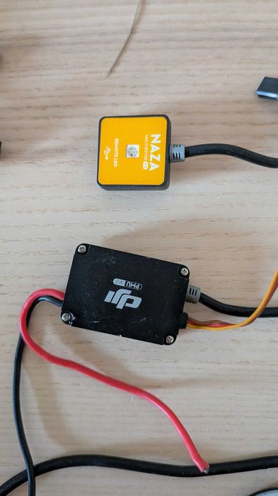 PEÇAS DJI F550 - DJI NAZA + MOTORES + ESC