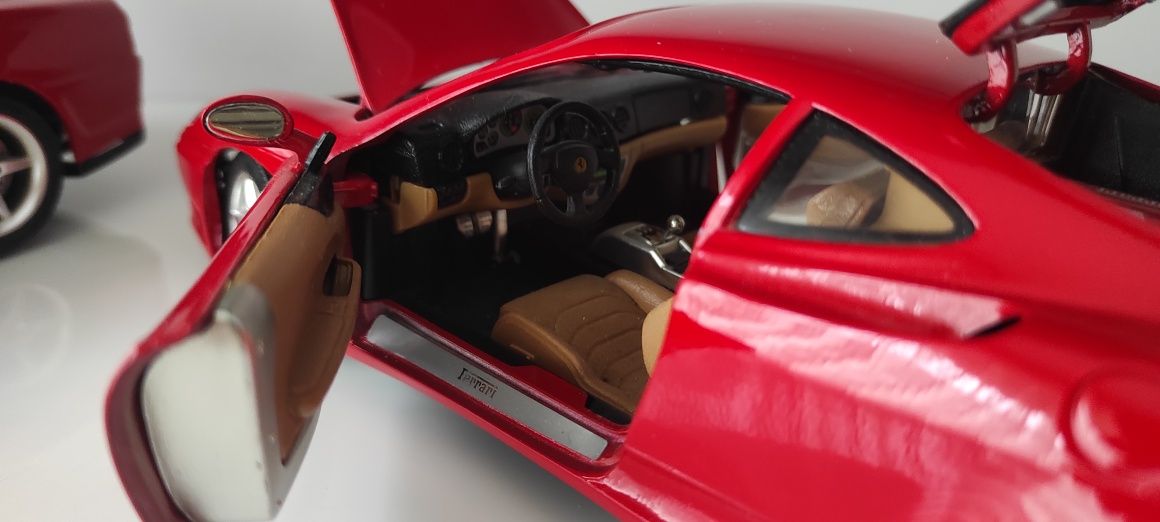 1:18 Ferrari 360 Modena burago