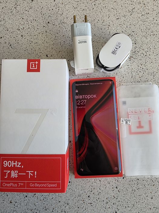 Смартфон OnePlus 7 PRO