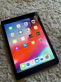 Планшет Apple iPad Air 4G LTE с слотом для симкарты