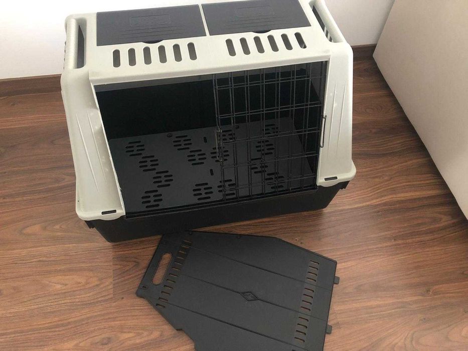 Transportadora 1 ou 2 cães, ideal para Mini e outros automóveis