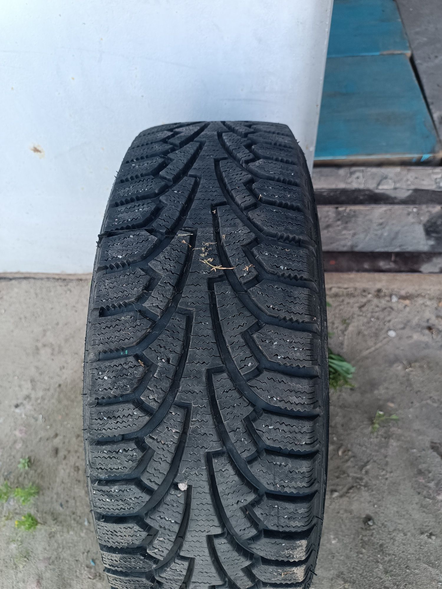 Продам колеса в сборе 205 60 R 16
