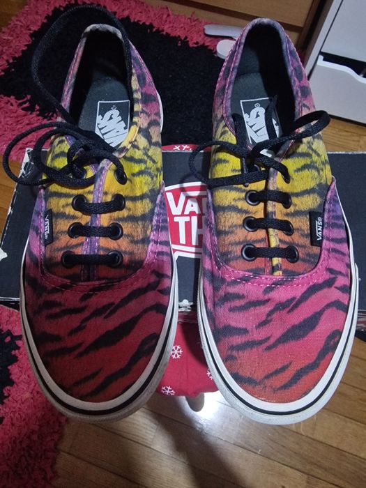 Sapatilhas originais Puma e Vans