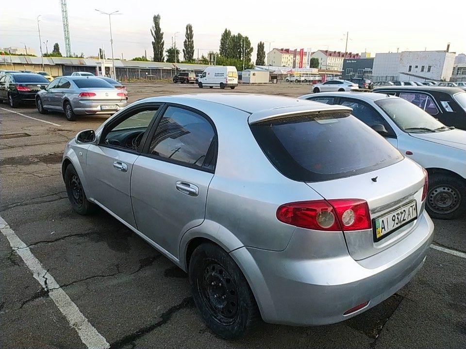 Продам Шевроле на автомат. Газ 4