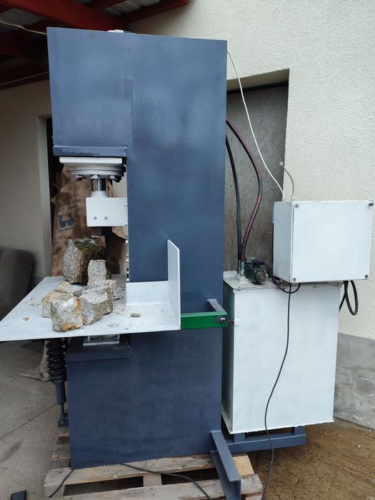 Łupiarka do kamienia 60ton