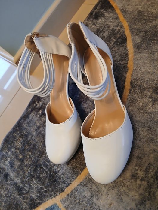 Białe Damskie buty Rozmiar 7/40