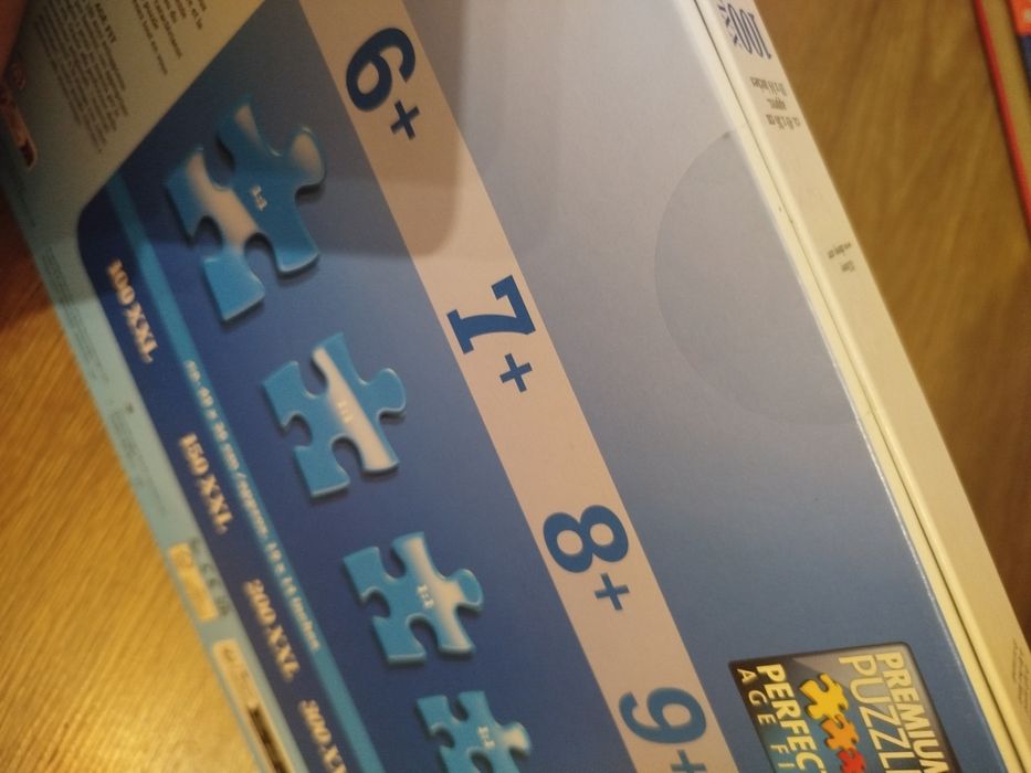 Puzzle Disneya, nowe oryginalnie zamkniete