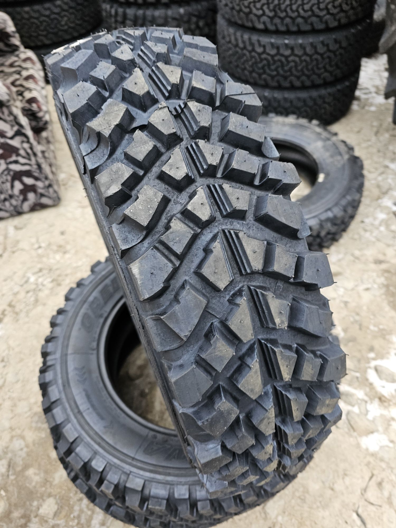 Opony Terenowe 245/75 R15 Greenland MT Wzór Yokohama Geolandar G001