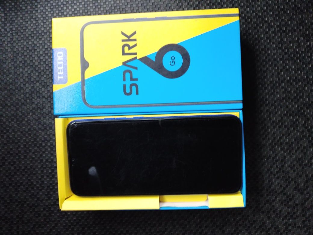 Смартфон TECNO SPARK Go6 3/64