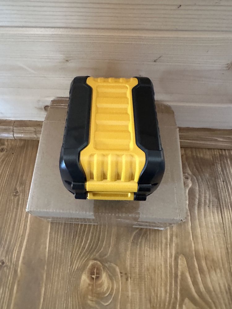 OBUDOWA do baterii Dewalt Flexvolt 60V 20V