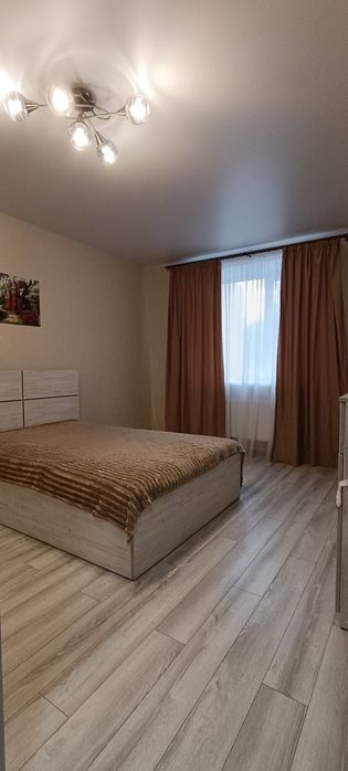 Довготривала оренда однокімнатної квартири на  Поділі