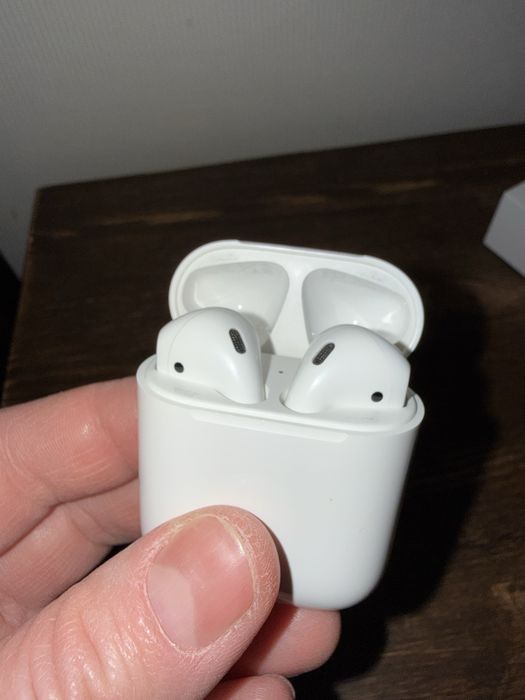 Навушники Apple AirPods 2 оригінал правий