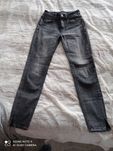 Nowe jeansy Amisu