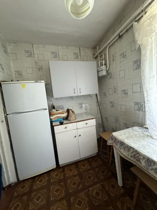 Квартира вул батуринська 47 2 кімнати 40 м2