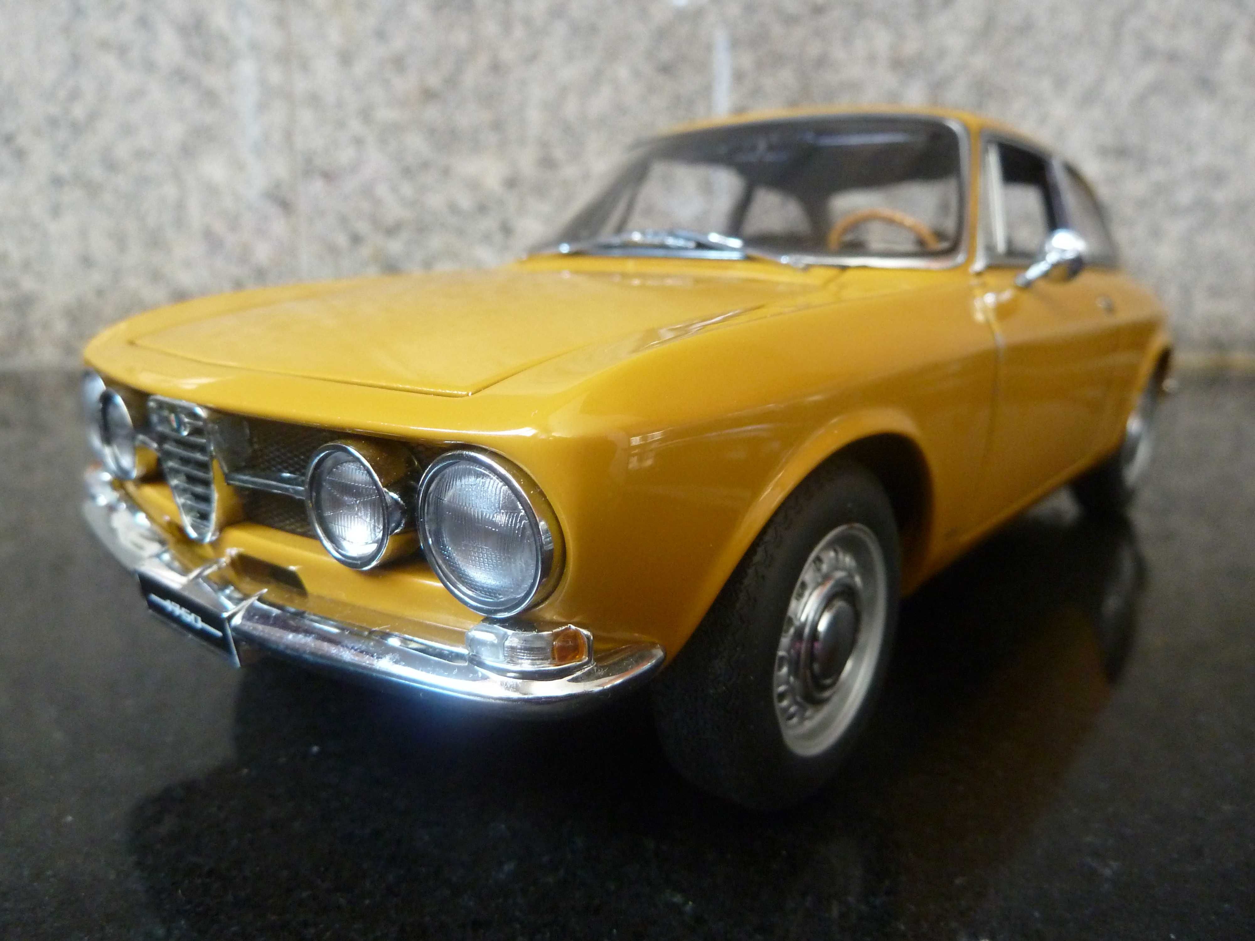 1:18 AutoArt, Alfa Romeo 1750 GTV, Minichamps