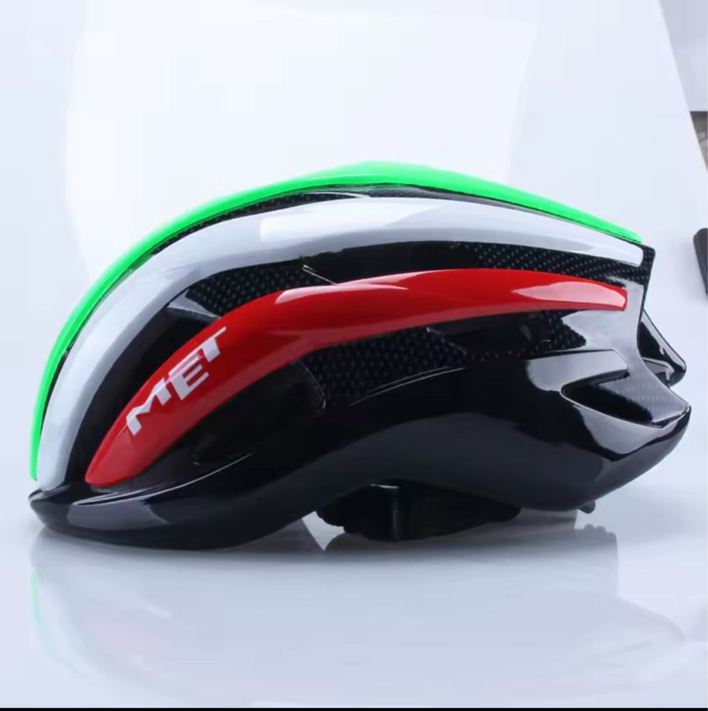 Capacete Met