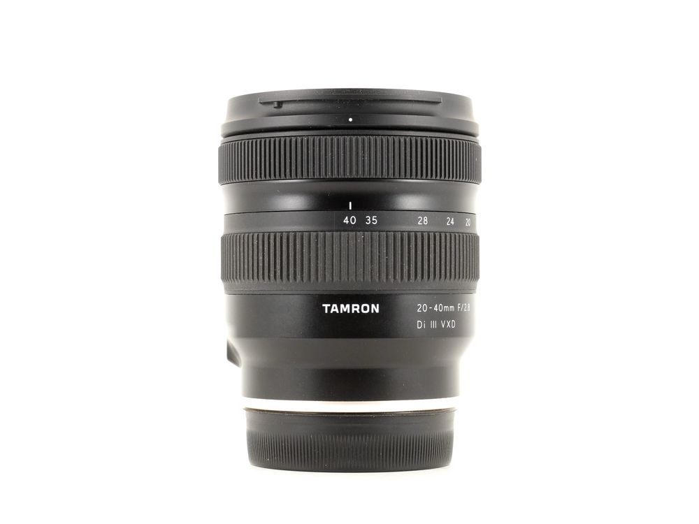 Tamron 20-40mm F/2.8 Di III VXD Sony E – Como Nova, c/ Caixa Original