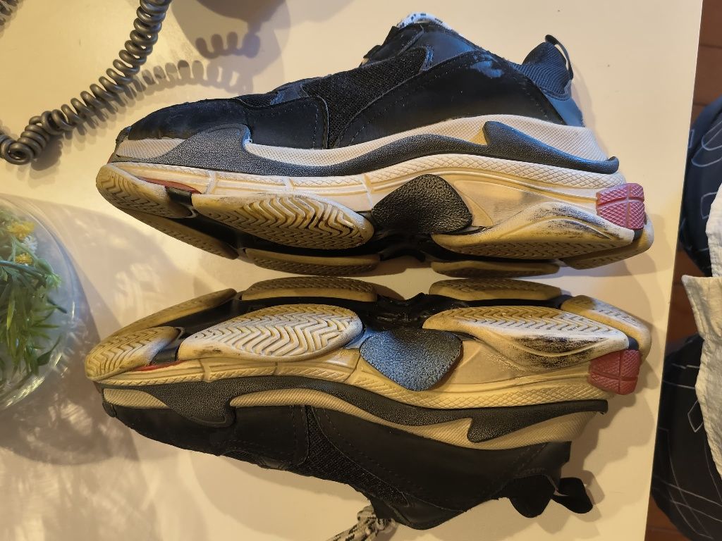 Balenciaga triple s