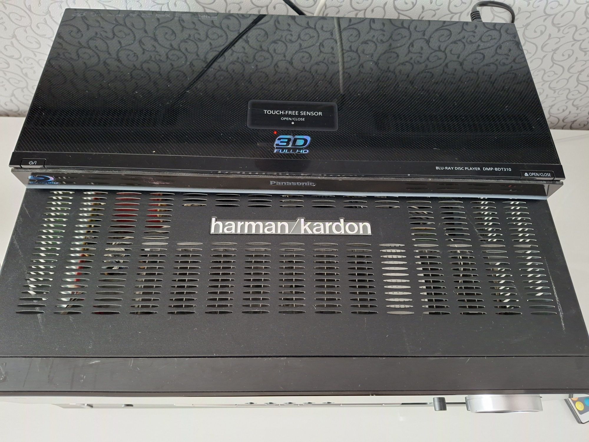 Amplituner Harman Kardon Avr 135