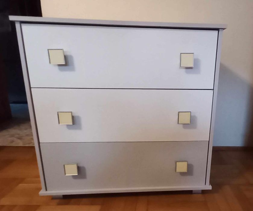 Zestaw mebli młodzieżowych. Szafa,komoda,łóżko