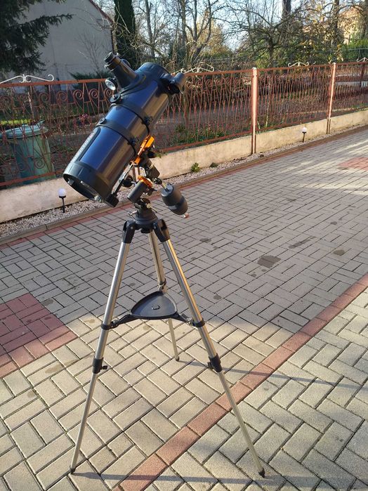 Teleskop Celestron AstroMaster 114eq