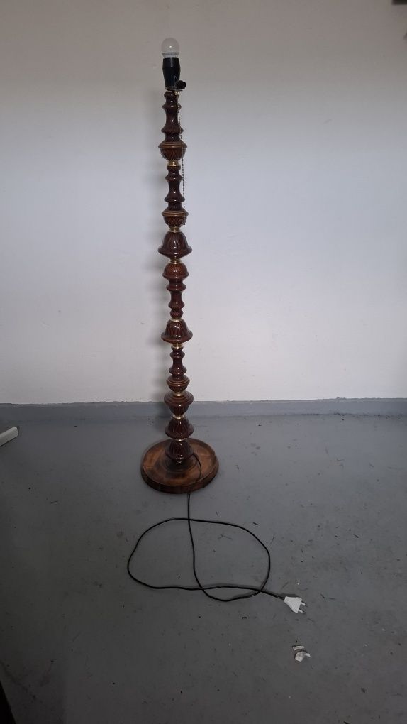 Lampa stojąca z żyrandolem vintage