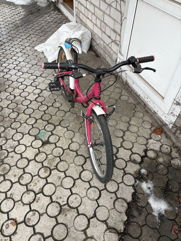 Дитячий велосипед.