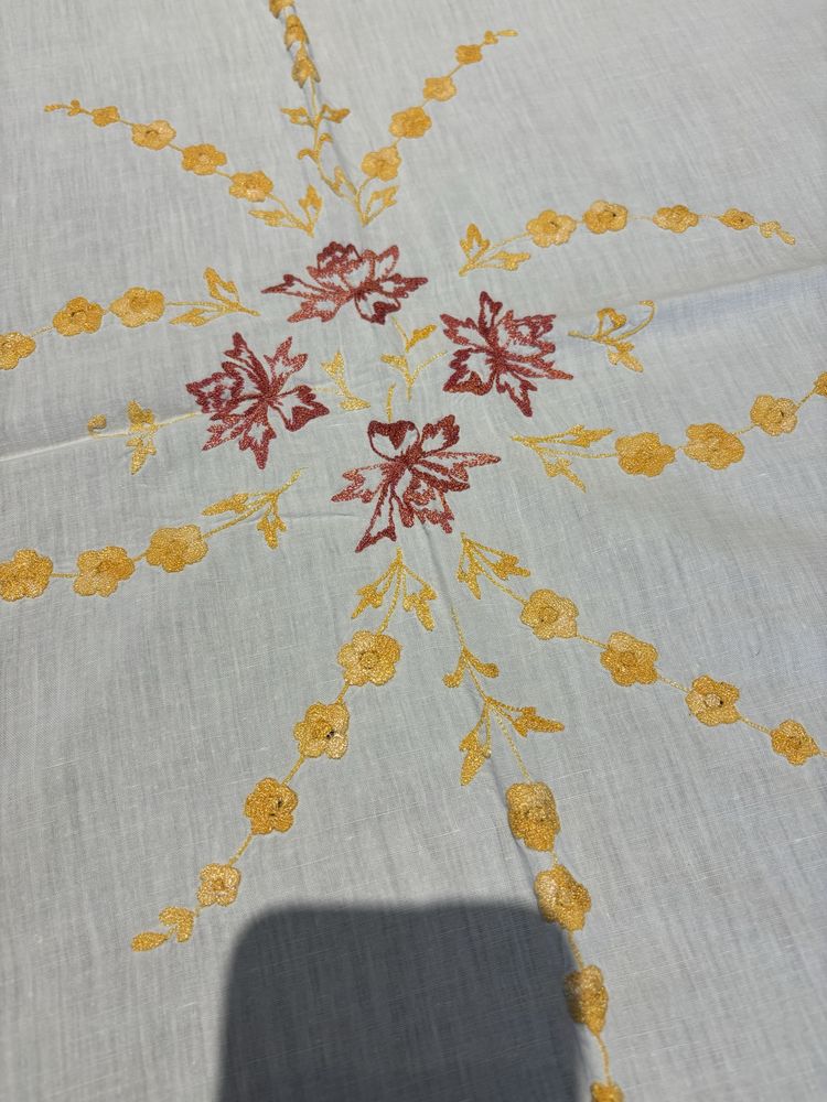 Toalha de mesa bordado manual 150 × 205