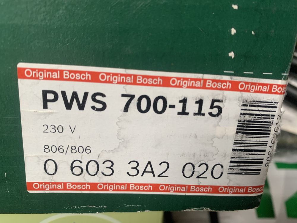 Болгарка Bosch PWS 700-115