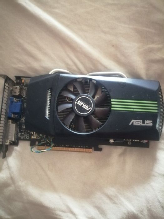 Відеокарта Asus Gts 450 1Gb Gddr5 під відновлення