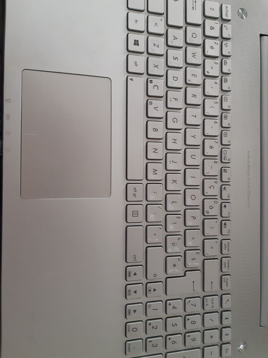 15,6" ігровий asus n550jv(i7 8*2.4, gt750m 4 gb,озу 8gb, ssd 480, hdd