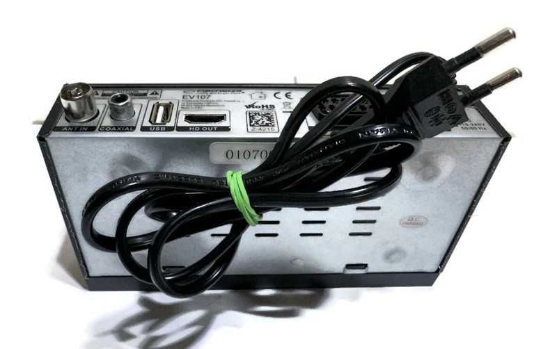 Dekoder DVBT T2 HEVC Esperanza komplet