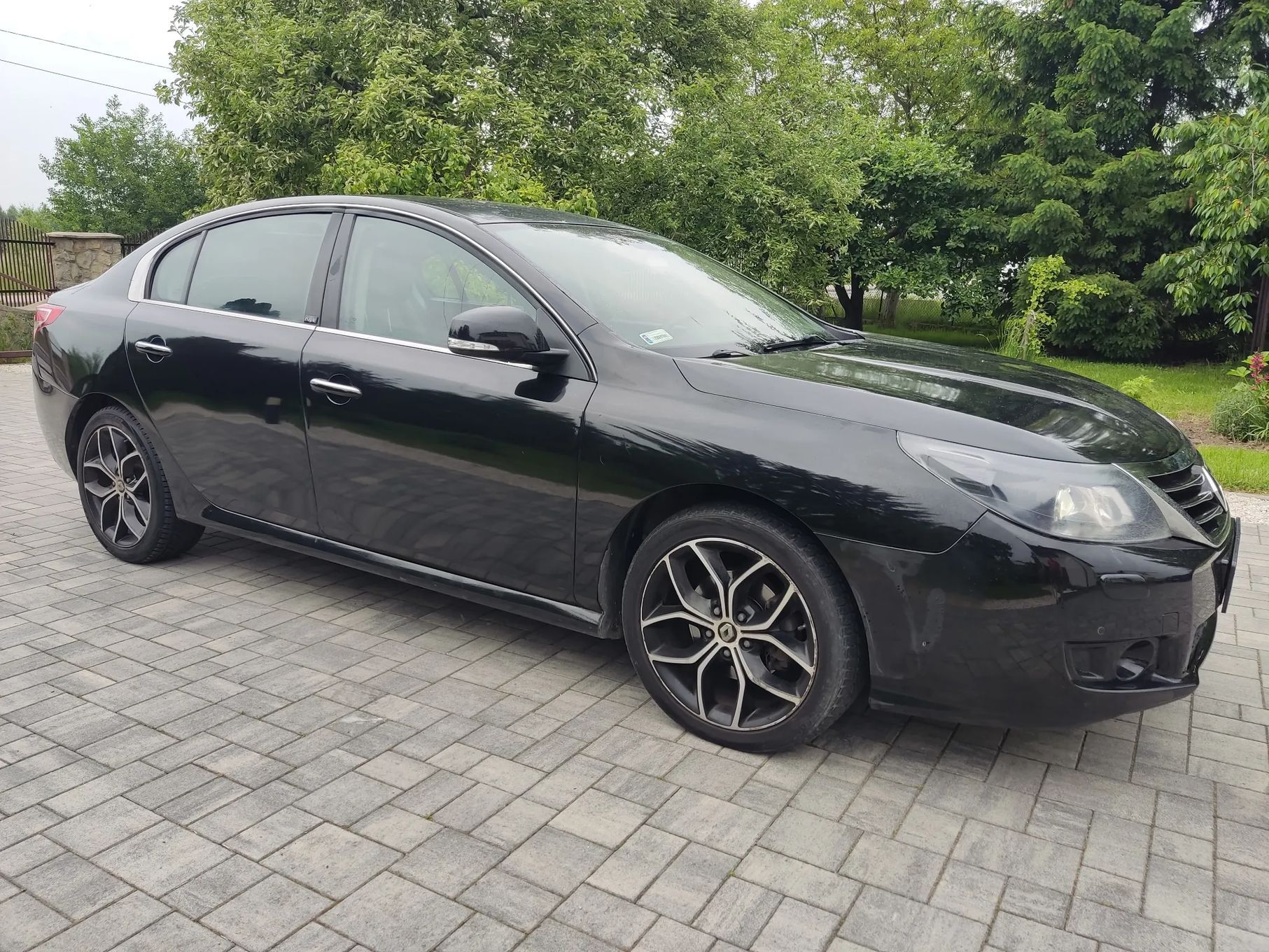 Renault Latitude * Mega bogata wersja * Initiale Paris * Do poprawek lakierniczych ! !