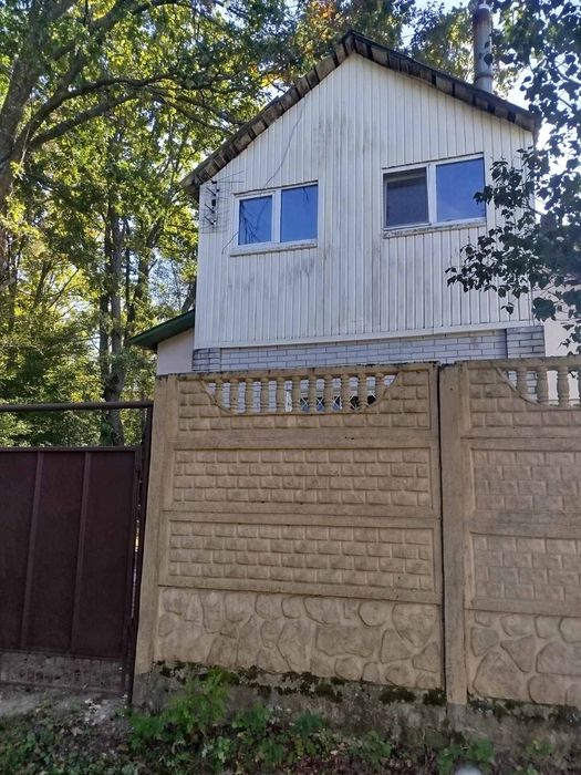 Продам будинок в передмісті Житомира с. Іванівка Давидівський Масив.