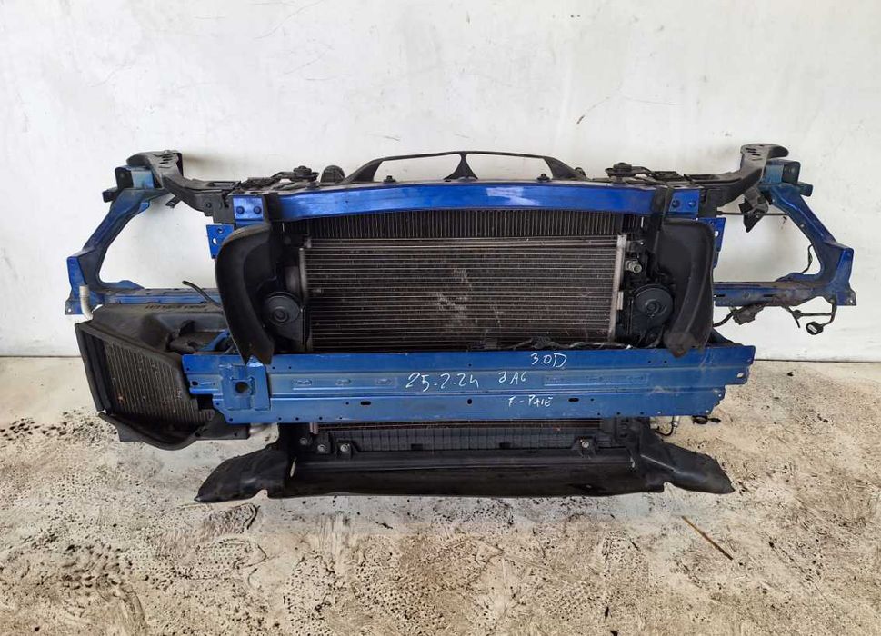 Панель комплектная Jaguar F-Pace разборка