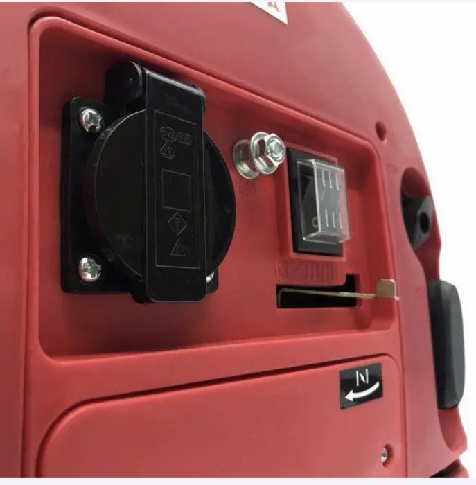 Продам інвекторний генератор 2.2