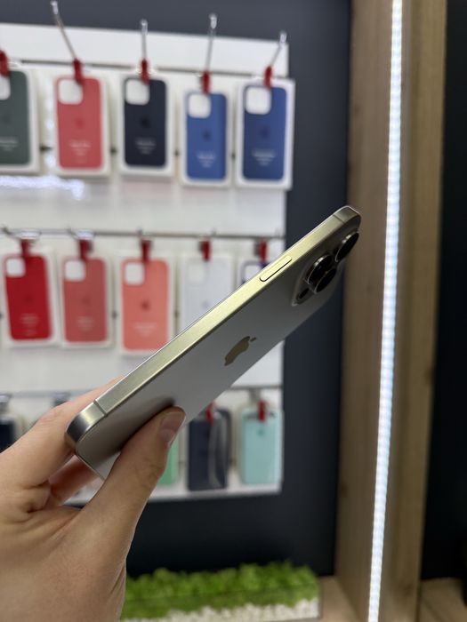 iPhone 15 Pro Max 256GB Natural Titanium