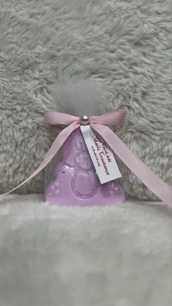 Lembrancas casamento/ batizado sabonetes e velas artesanais