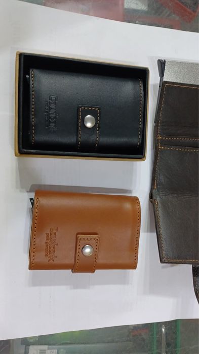 Porta-Cartões em Couro – Novos(Couricork)