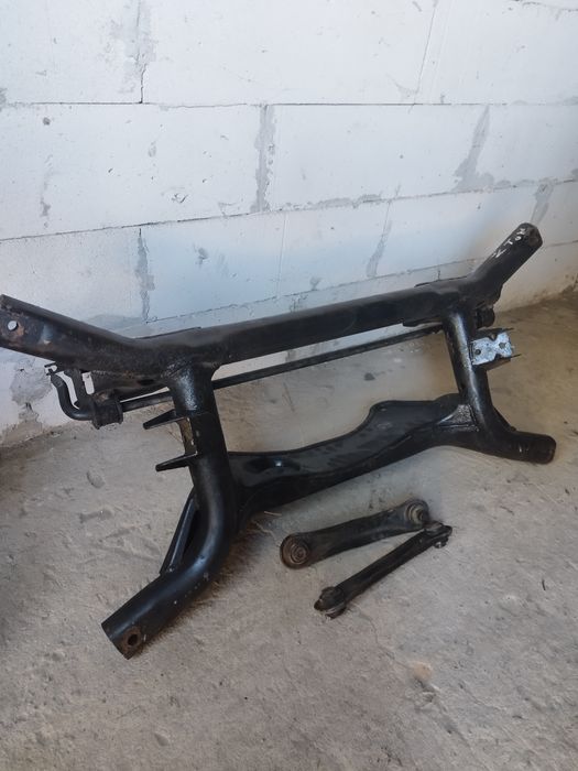 Задній Підрамник Mitsubishi ASX 2015