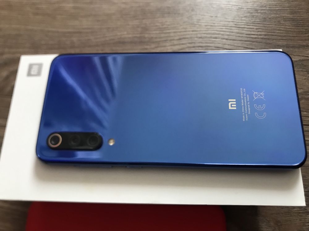 Смартфон xiaomi 9 se 6/128