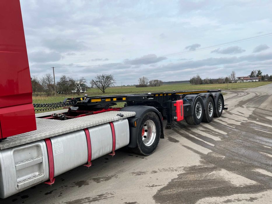 DZIERŻAWA z wykupem naczepa tank kontener 20stka ADR