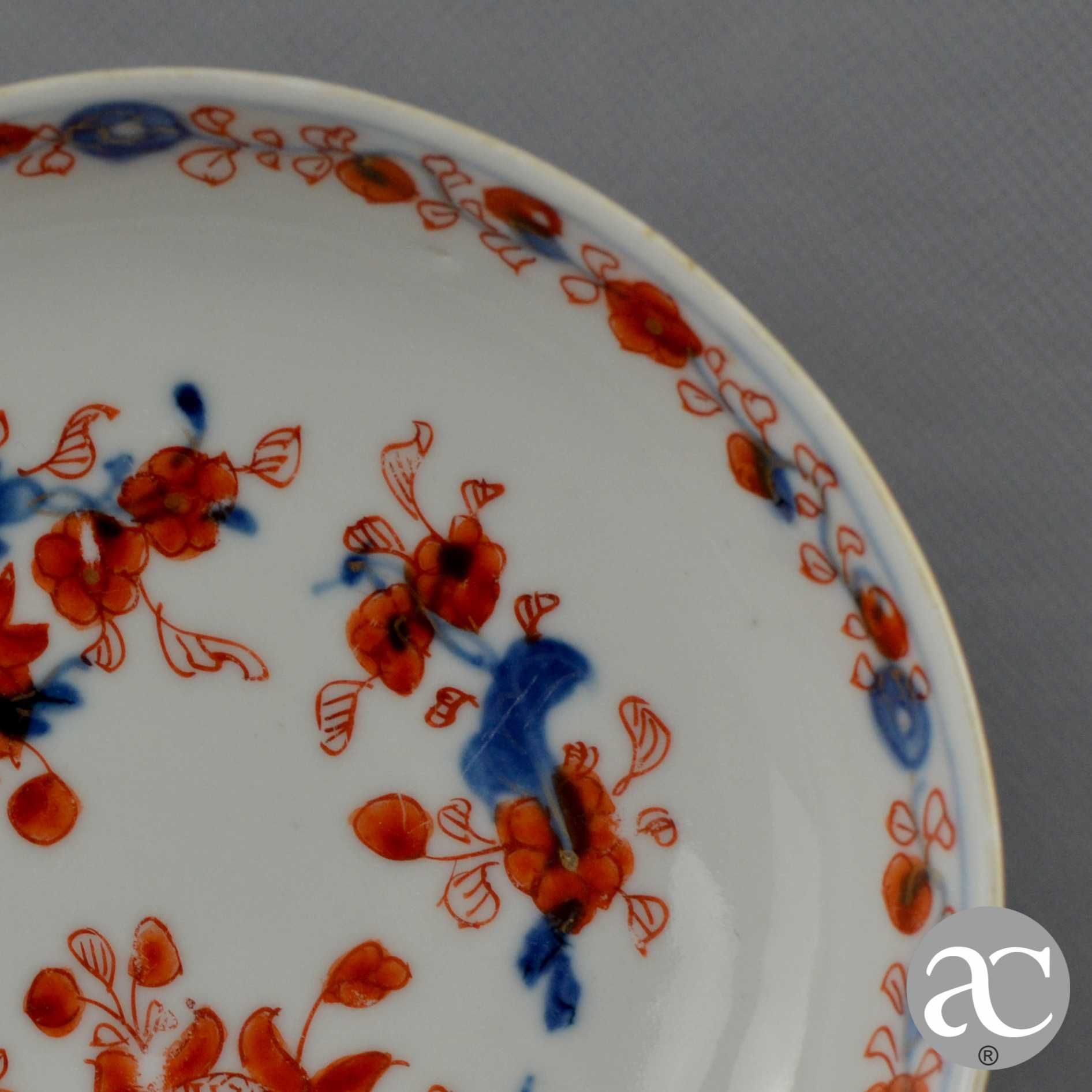Pequeno prato porcelana da China Companhia das Índias Imari Séc. XVIII