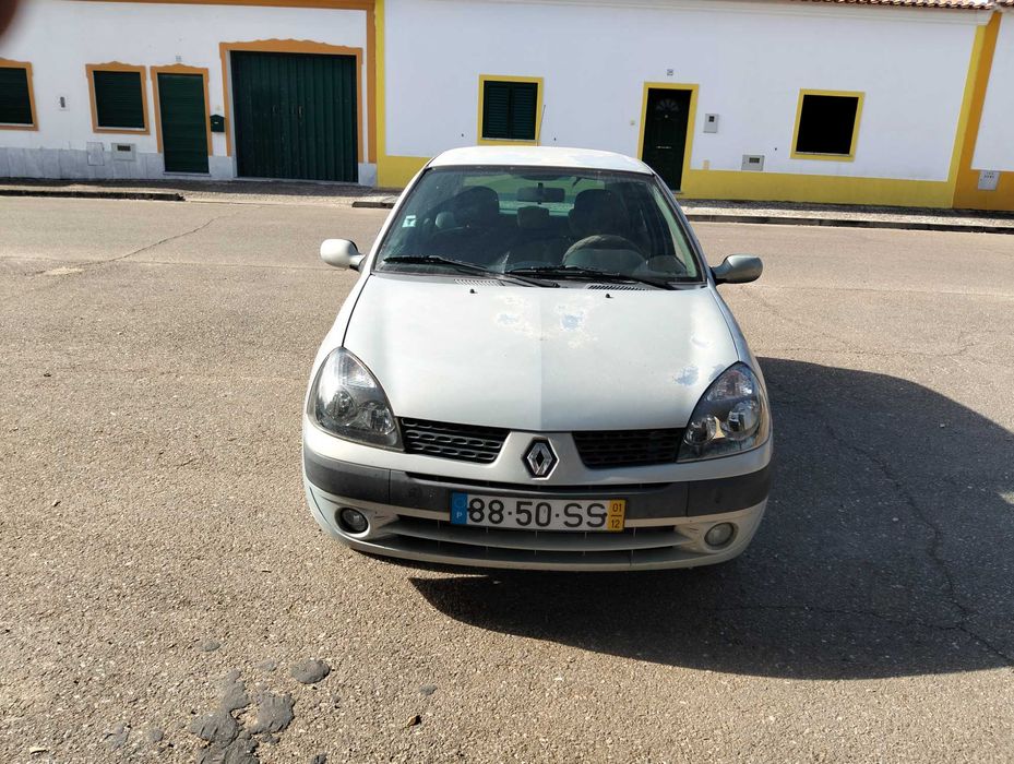 Renault Clio 1.2 a gasolina