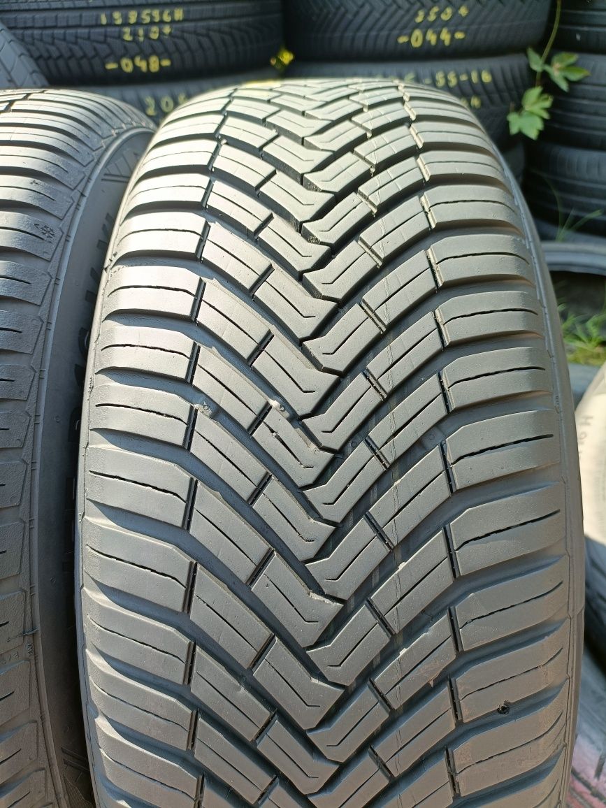 205/55r16 Continental AllseasonContact 2019r 7.5mm