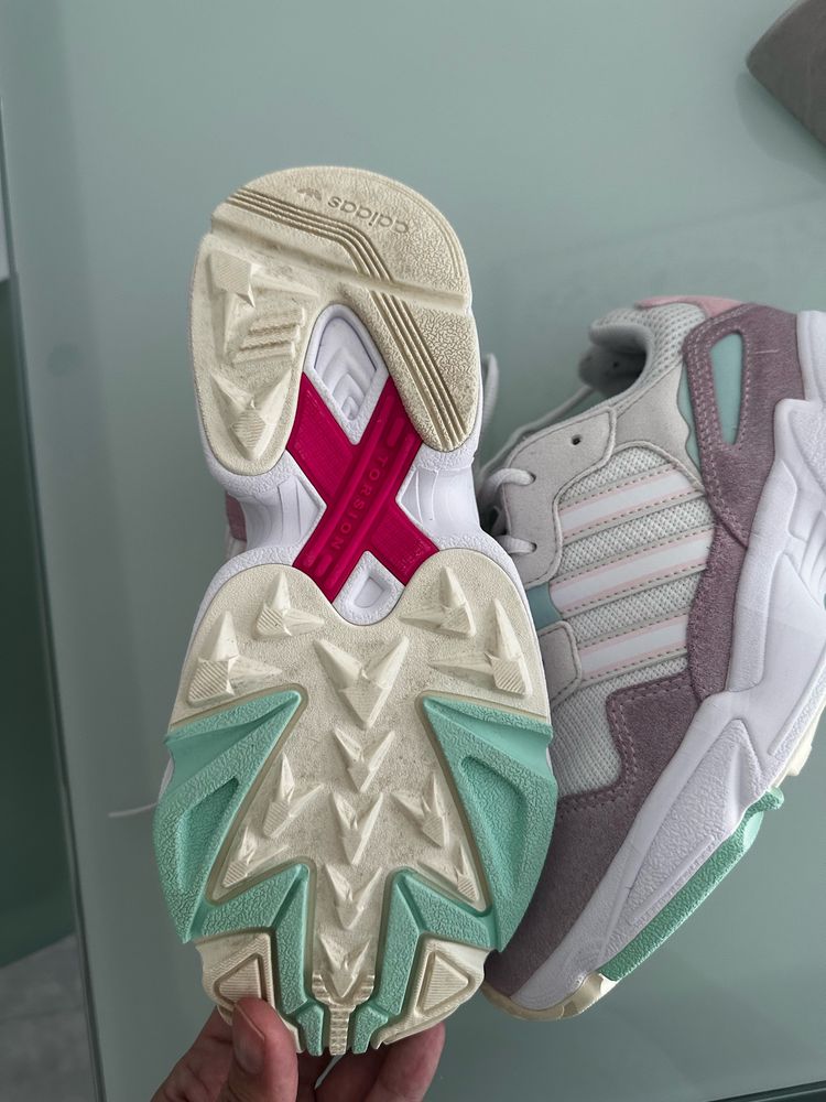 Tenis adidas tamanho 38 originais