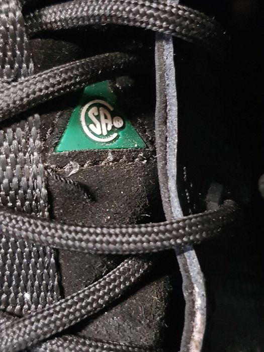 Buty robocze HELLY HANSEN rozm 44 wkł 29 cm S3