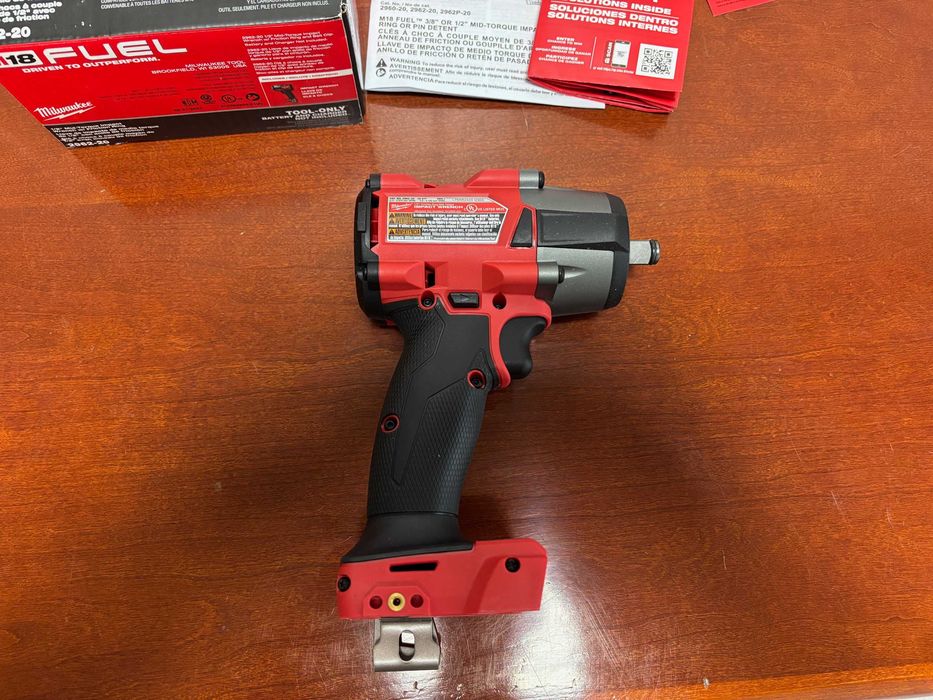 Milwaukee M18 Klucz Udarowy 1/2 zakrętarka NOWY 881Nm