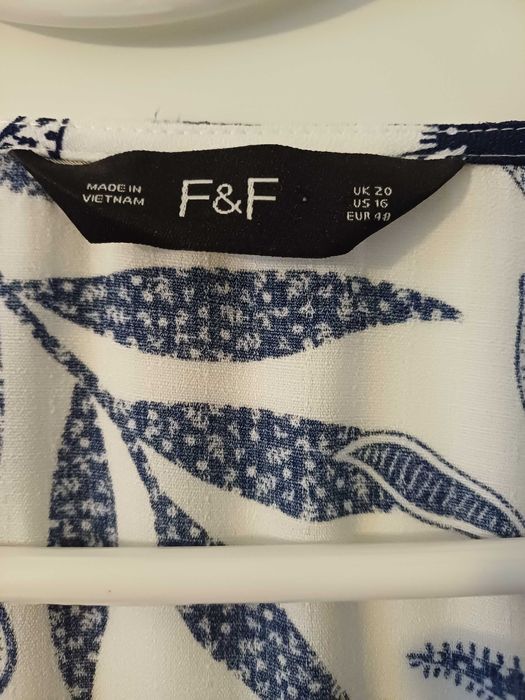 Biało granatowa bluzka F&F 48